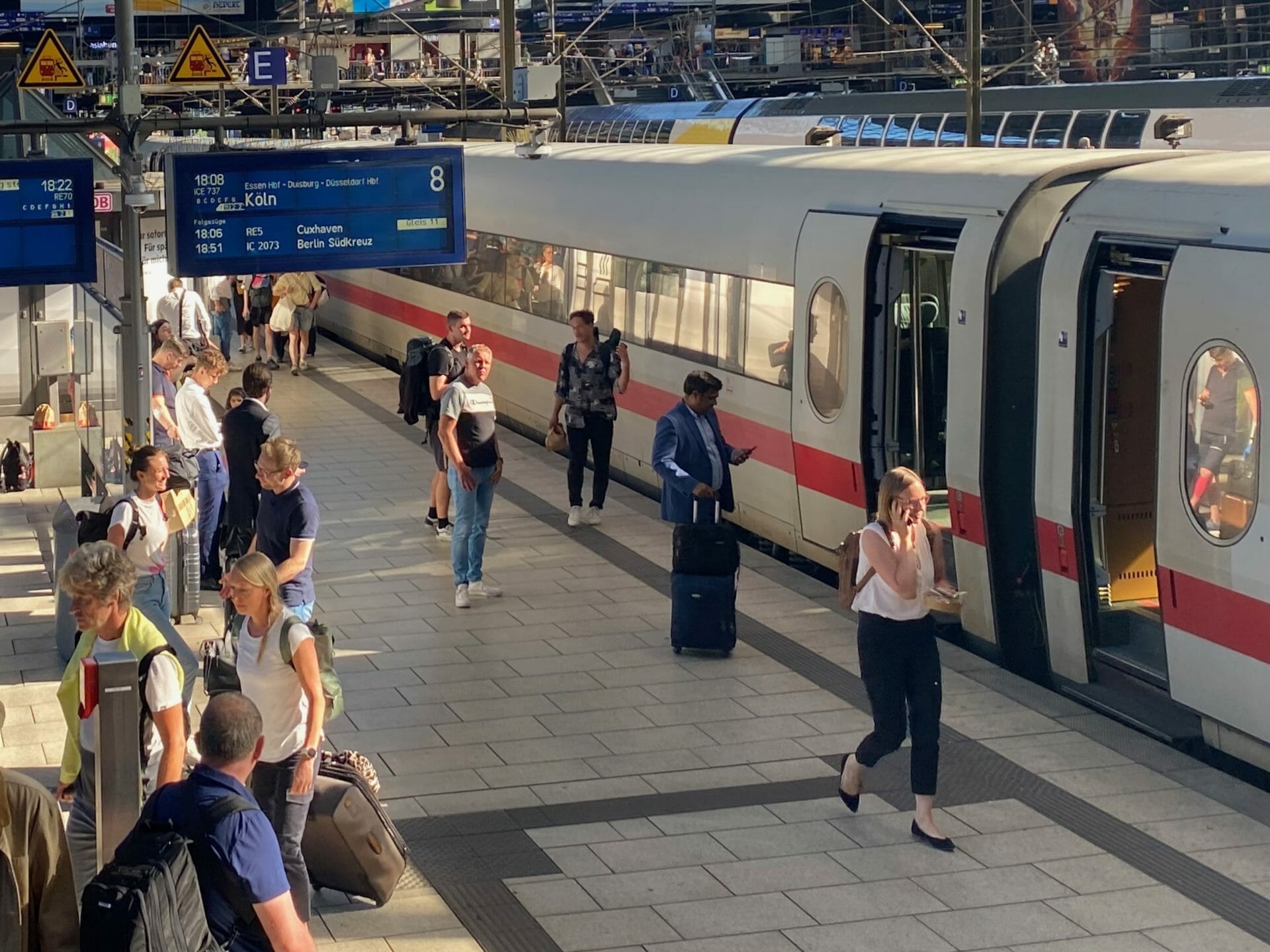 Arrivée depuis Cologne à Hambourg