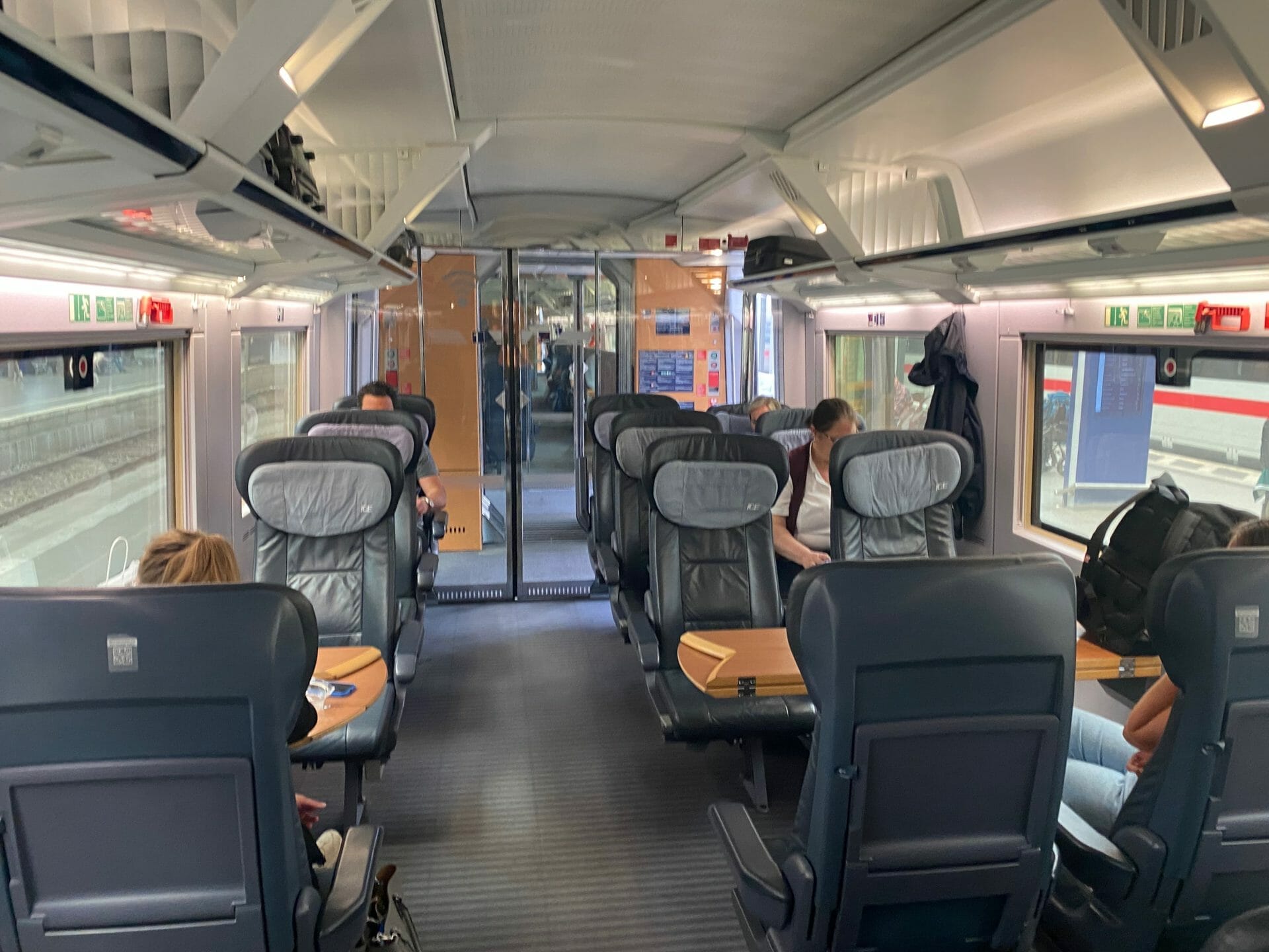 Première classe ICE 2