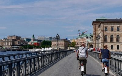 Stockholm on foot or by bike: Gamla Stan, the center and north of the city