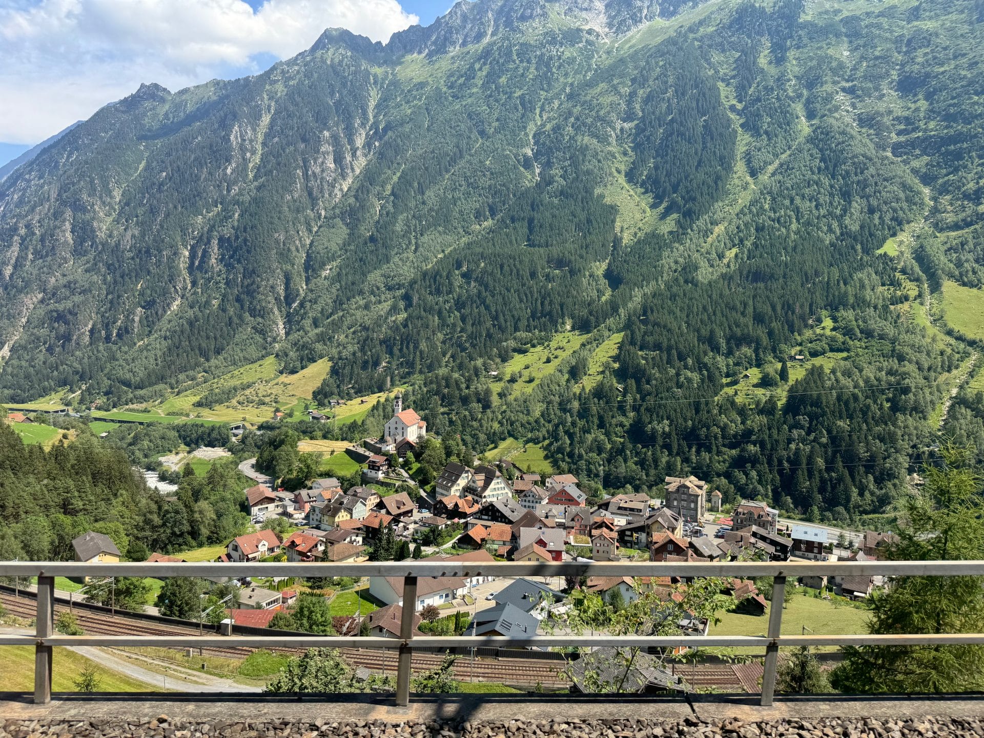 Montée vers le tunnel du Gothard
