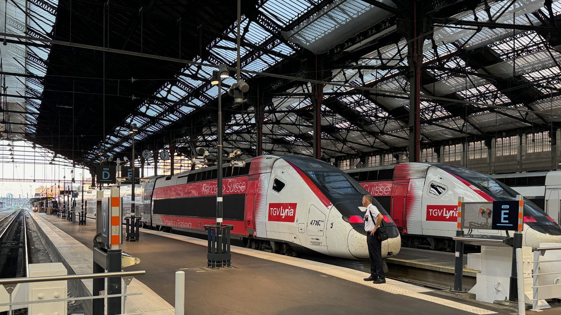 TGV Lyria