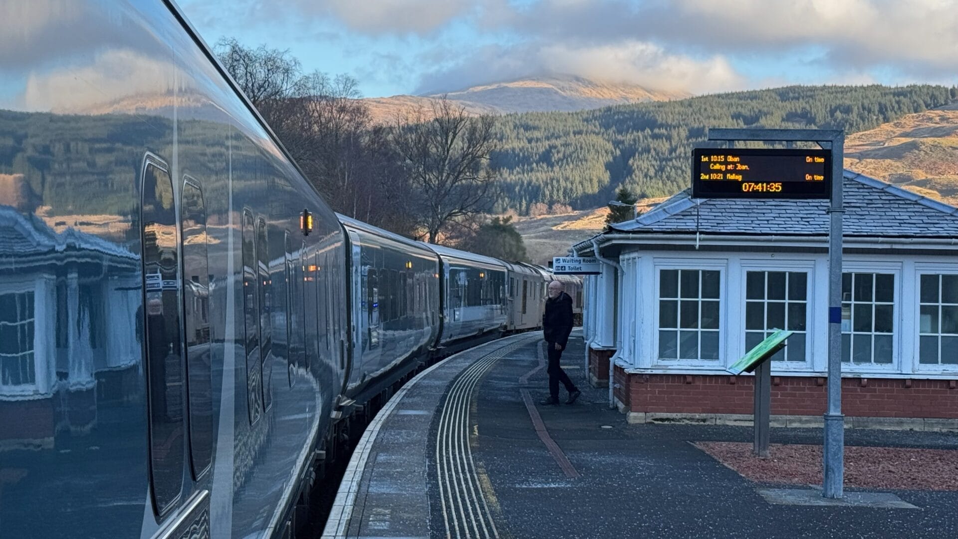 Train en gare Ecosse Train en gare Ecosse