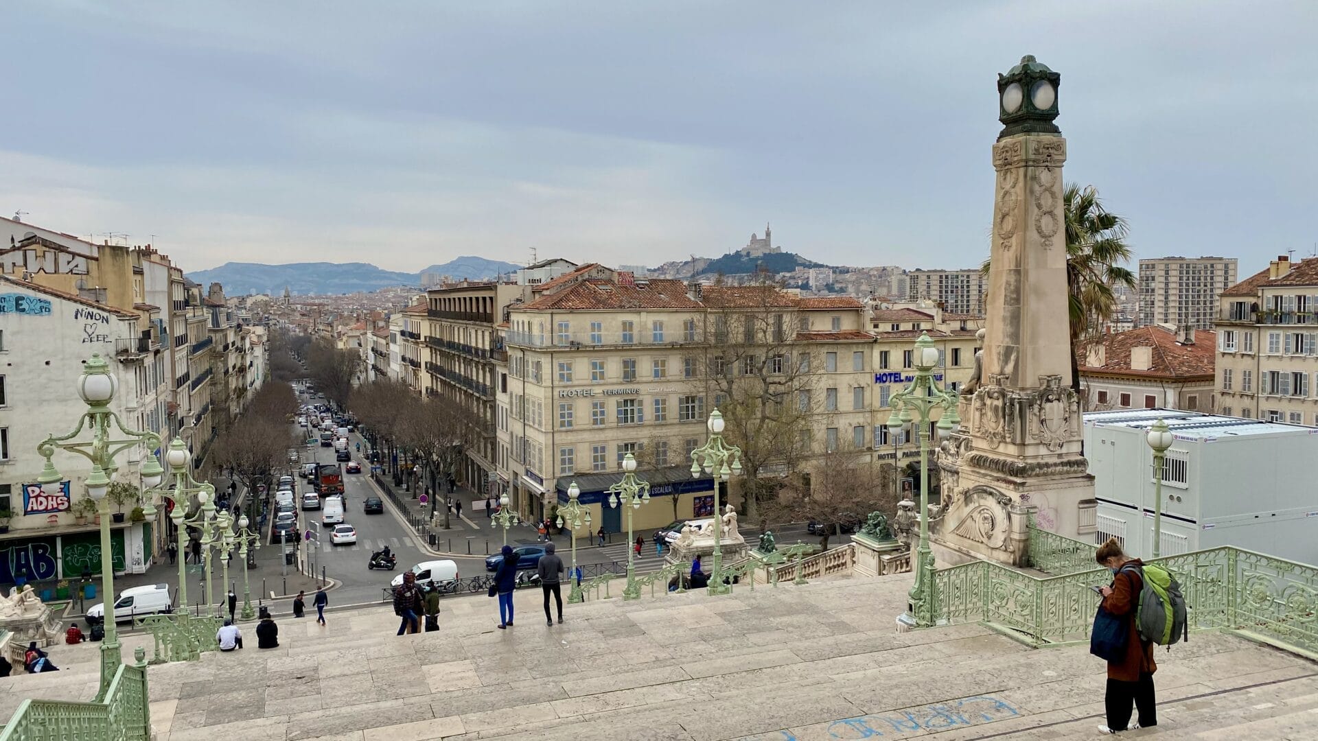 Escalier monumental Marseille St Charles