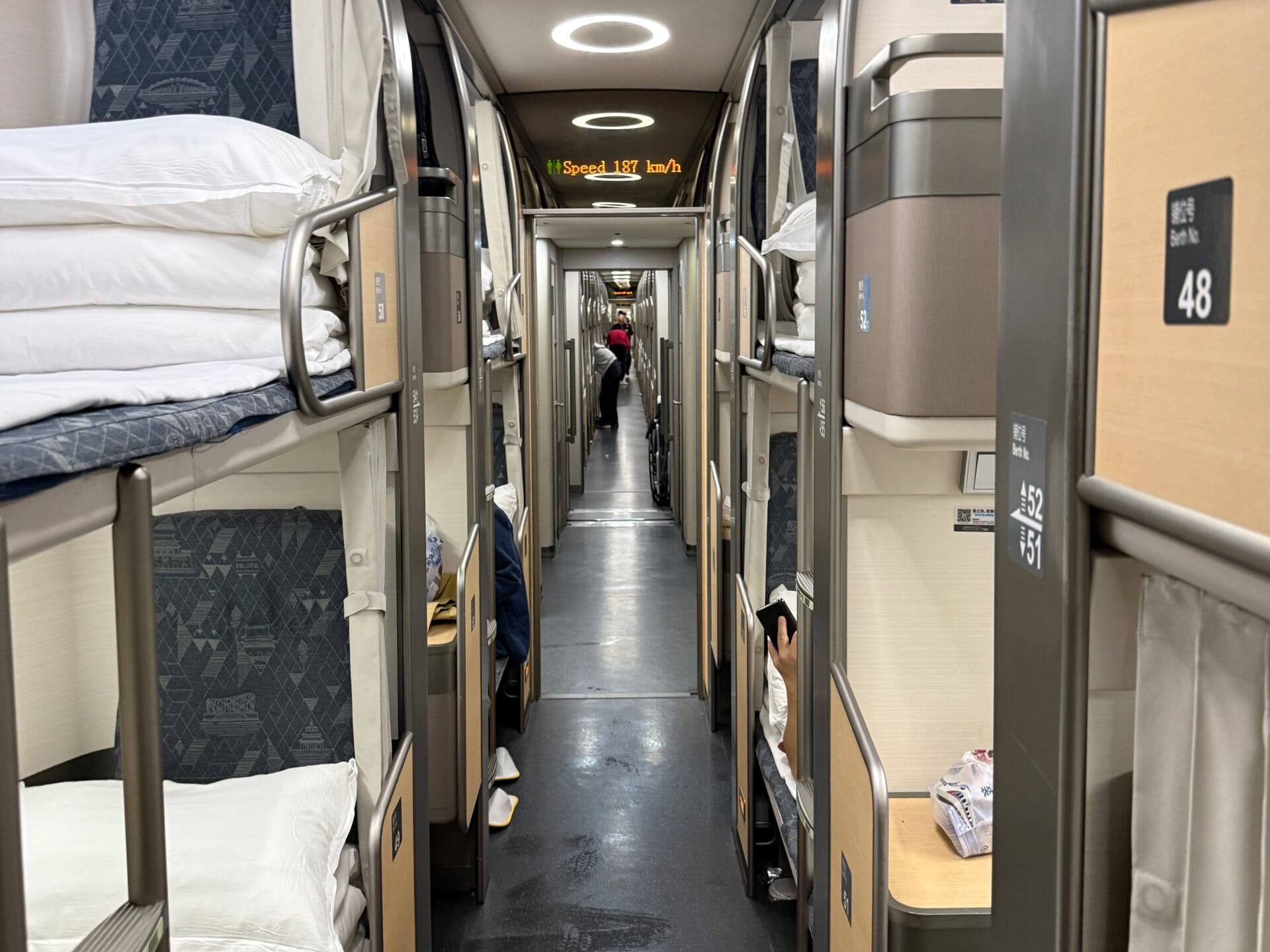 Couloir central CRH2E